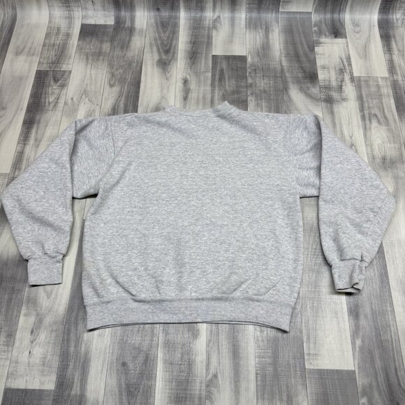 ✅VTG Mickey Minnie Mouse Pluto Goofy Donald Daffy Christmas Sweatshirt M *STAIN - Picture 5 of 13